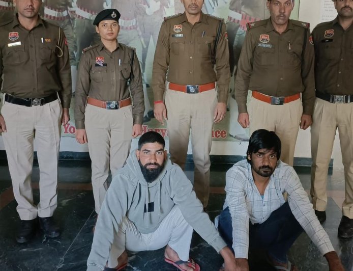 महेंद्रगढ़ में होटल तोड़फोड़ केस में 2 अरेस्ट:रंगदारी न देने पर भड़के; वारदात के बाद राजस्थान में छिपे, चुनावी रंजिश का शक