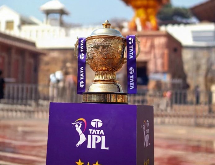 IPL Auction 2026 में 350 खिलाड़ियों की अंतिम सूची, 240 भारतीय और 110 विदेशी शामिल