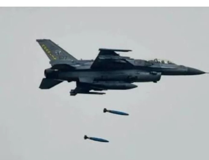 थाईलैंड–कंबोडिया सीमा तनाव फिर भड़का, हवाई हमलों में सैनिक और नागरिक घायल