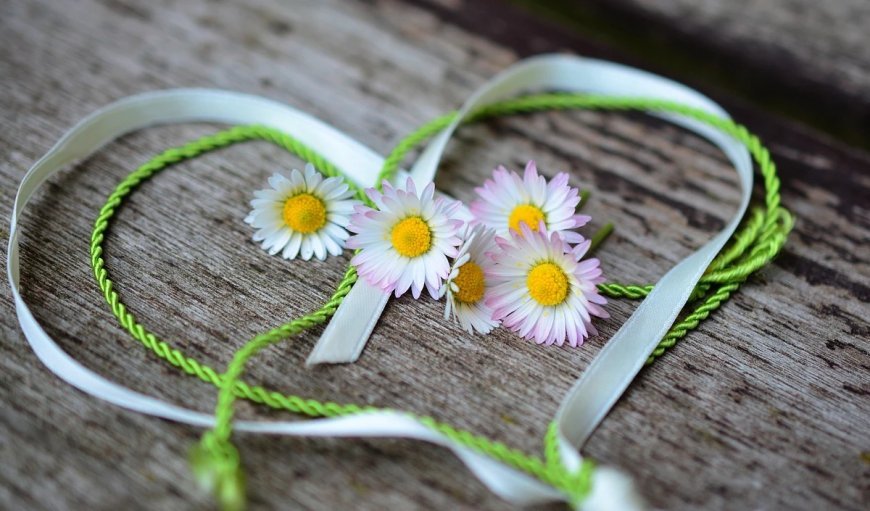 Love Horoscope For 5 December  2025 | आज का प्रेम राशिफल 5 दिसंबर | प्रेमियों के लिए कैसा रहेगा आज का दिन