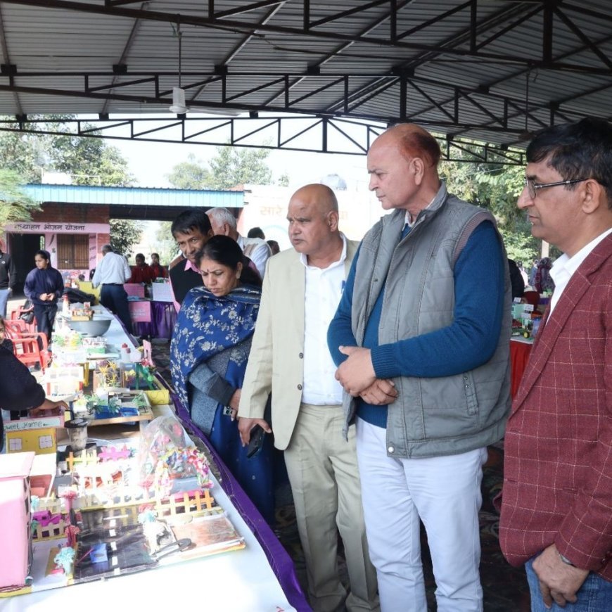 हिसार में जिलास्तरीय विज्ञान प्रतियोगिता आयोजित:348 विद्यार्थियों ने लिया भाग, छात्रों में वैज्ञानिक सोच, नवाचार और रचनात्मकता को बढ़ावा रहा उद्देश्य