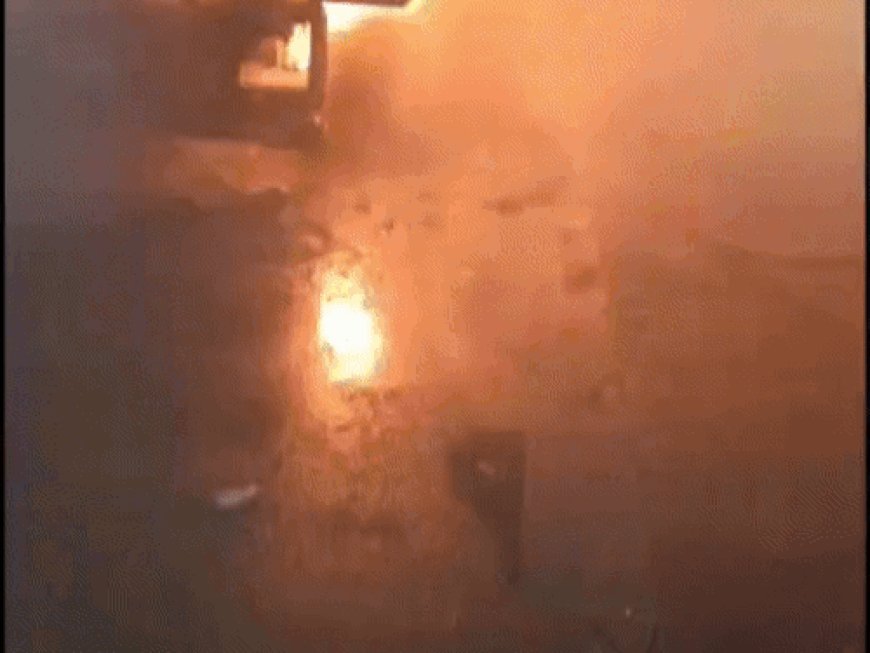 करनाल में चलते ट्रक में लगी आग:ड्राइवर ने कूदकर बचाई जान, अचानक आने लगी अजीब सी स्मैल, हाईवे पर लगा जाम