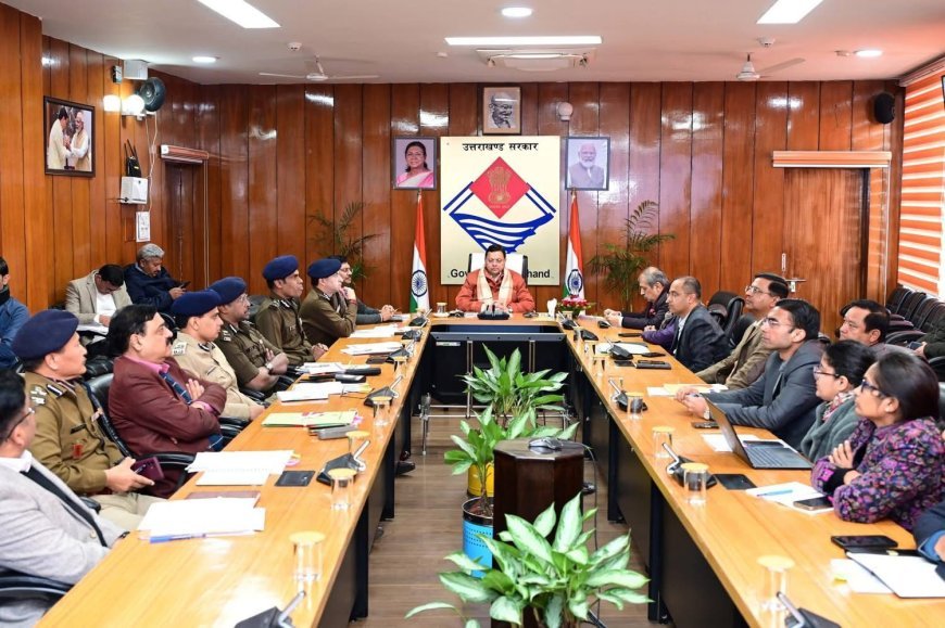 मुख्यमंत्री ने नववर्ष के अवसर पर आवागमन को सुगम बनाने हेतु समीक्षा बैठक की