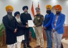 दिल्ली पुलिस कमिश्नर से मिला SGPC का प्रतिनिधिमंडल:पूर्व सीएम आतिशी के खिलाफ FIR की मांग, बोले- सिख गुरुओं पर टिप्पणी सहन नहीं