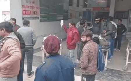 सोनीपत में 2 स्टूडेंट पर कुल्हाड़ी-डंडों से हमला:पुरानी रंजिश, पहले भी हो चुका झगड़ा; दोनों की हालत गंभीर