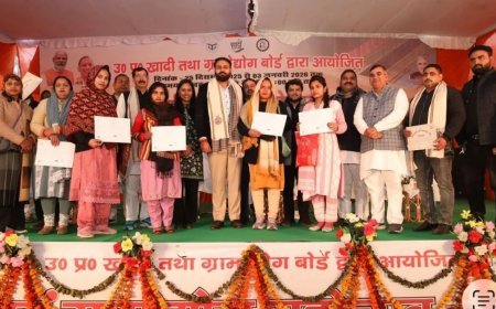 मेरठ में खादी एवं ग्रामोद्योग प्रदर्शनी का भव्य आयोजन, स्वदेशी उत्पादों को मिल रही नई पहचान