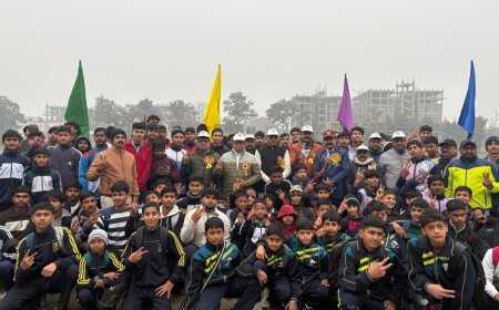 विधायक शिव अरोरा ने पुलिस लाइन में खेल महाकुम्भ के अन्तर्गत आयोजित विधायक चैंपियनशिप ट्रॉफी का फीता काटकर किया शुभारम्भ, विजेता खिलाड़ियों क़ो  सर्टिफिकेट,मेडल वितरित किये*