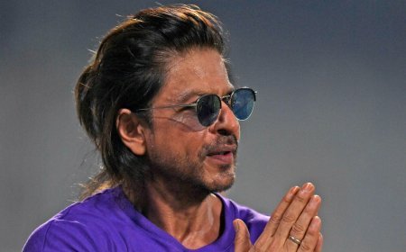 KKR के बांग्लादेशी खिलाड़ी को टीम में लेने के बाद Shah Rukh Khan विवादों के घेरे में आये