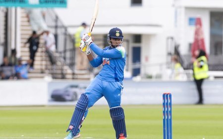 IND vs SA U19 यूथ वनडे: वैभव सूर्यवंशी की तूफानी बल्लेबाजी से भारत मजबूत