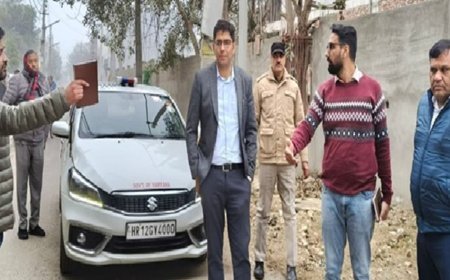 रोहतक में फील्ड में उतरे नगर निगम कमिश्नर:विकास कार्यों को लेकर अधिकारियों को दिए निर्देश, बोले- गुणवत्ता से नहीं होगा समझौता