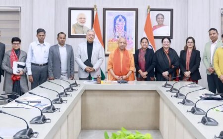 Mission Karmayogi की मुख्यमंत्री योगी आदित्यनाथ ने की समीक्षा, अधिकारियों का क्या दिए निर्देश