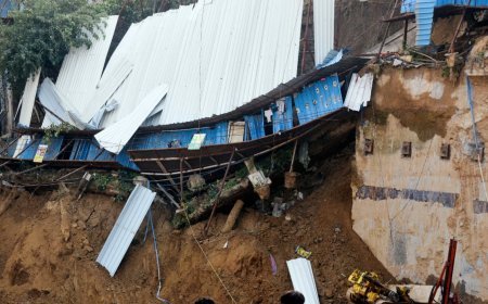 Philippines में कचरे का ढेर ढहने से एक की मौत, कम से कम 27 लापता