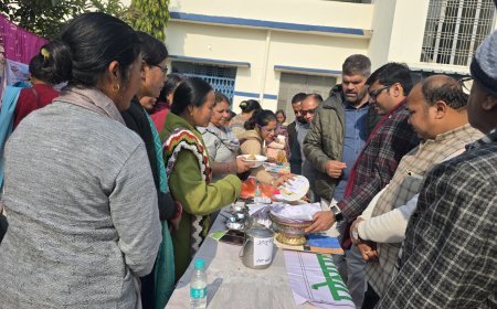 शिविर में प्रशासन और जनता के बीच हुआ सीधा संवाद।