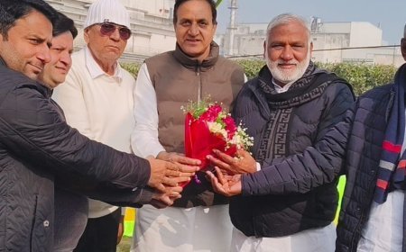 समालखा में कांग्रेस को मजबूत करने पर मंथन:राष्ट्रीय प्रवक्ता संजय छौक्कर ने की बैठक; बोले- हर मोर्चे पर भाजपा विफल