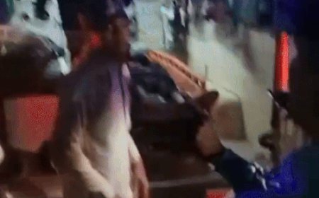 प्रतापगढ़ में दो बाइकें भिड़ीं, तीन की मौत:खाना खाकर घर जा रहे थे दो दोस्त, सामने से आ रही बाइक से टकराए; दो गंभीर घायल