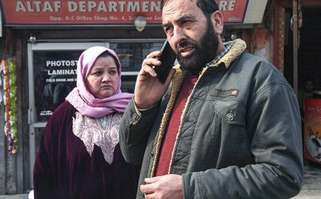 ऑपरेशन स्वदेश- ईरान से भारतीयों को एयरलिफ्ट करेगी सरकार:पहला विमान आज तेहरान से दिल्ली आएगा; स्टूडेंट्स का रजिस्ट्रेशन पूरा, पासपोर्ट जमा किए