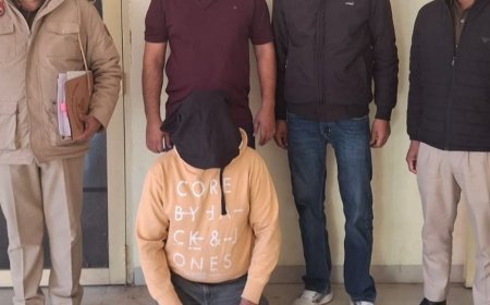 पंचकूला में बुजुर्ग महिला को डिजिटल अरेस्ट करने वाला गिरफ्तार:दिल्ली का रहने वाला, फर्जी कोर्ट-थाना दिखाकर 2.98 करोड़ रुपए हड़पे थे