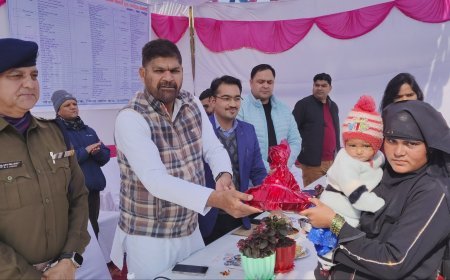 ग्रामीणों को मिली एक ही छत के नीचे सभी सेवाएं।*