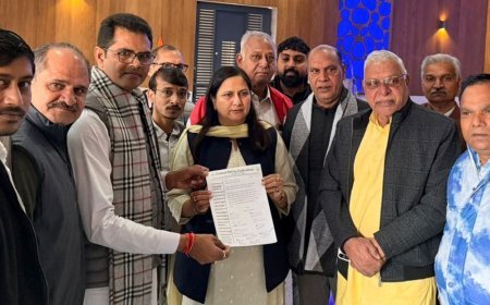 दिल्ली की सांसद से मिले URF गुरुग्राम के पदाधिकारी:द्वारका एक्सप्रेस-वे पर बसें चलाने की मांग, यू-टर्न सुधारने पर भी चर्चा