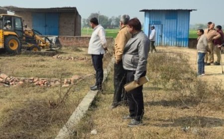 भदोही में अवैध लेआउट पर चला बुलडोजर:डीएम-सीईओ बीड़ा के निर्देश पर एसडीएम न्यायिक ने की कार्रवाई