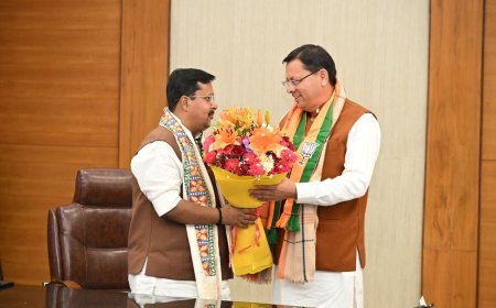 नवनिर्वाचित भाजपा अध्यक्ष से मुख्यमंत्री धामी ने शिष्टाचार भेंट कर उन्हें हार्दिक बधाई एवं शुभकामनाएँ दीं