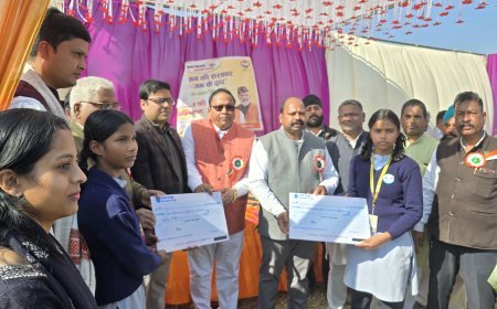 ग्रामीणों को मिली एक ही छत के नीचे सभी सेवाएं।