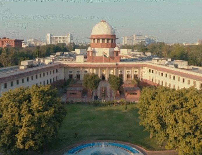 सुप्रीम कोर्ट बोला- प्रोफेसर खान पर केस न चलाएं:हरियाणा सरकार बड़प्पन दिखाए, महमूदाबाद भी जिम्मेदारी दिखाएंगे; ऑपरेशन सिंदूर को लेकर टिप्पणी की थी