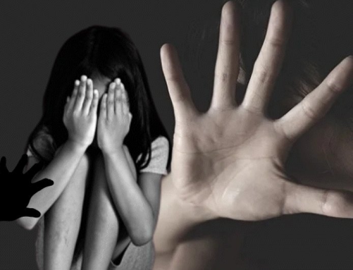 फरीदाबाद में कॉलेज की छात्रा से रेप:ऑटो ड्राइवर ने दोस्ती कर जीता भरोसा; कमरे पर ले जाकर बनाए संबंध