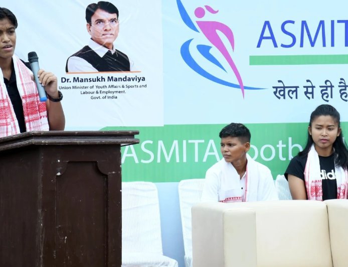 पेरू के क्लब एलियांजा लीमा से जुड़ीं भारतीय फुटबॉलर Manisha Kalyan