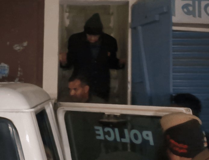 हिसार में भ्रूण लिंग जांच में पकड़े JJP नेता बीमार:डॉ. अनंतराम केस में 23 धाराएं लगाई; आज कोर्ट से रिमांड मांगेगी पुलिस