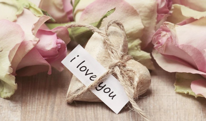 Love Horoscope For 1 January 2026 | आज का प्रेम राशिफल 1 जनवरी | प्रेमियों के लिए कैसा रहेगा आज का दिन