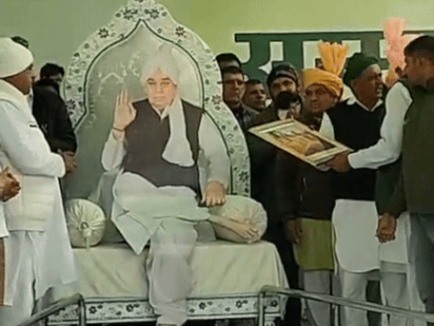 हरियाणा में फिर से भीड़ जुटा रहा रामपाल:देशद्रोह मामले में जेल में बंद; हाईकोर्ट में 15 दिन बाद है सुनवाई, सुरक्षा एजेंसियां चौकन्नी