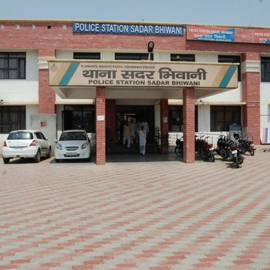 भिवानी में बंद मकान से कैश-लाखों के जेवरात चोरी:15 दिन बाद घर आया परिवार; डेढ़ किलो चांदी, गोल्ड जेवर ले गए