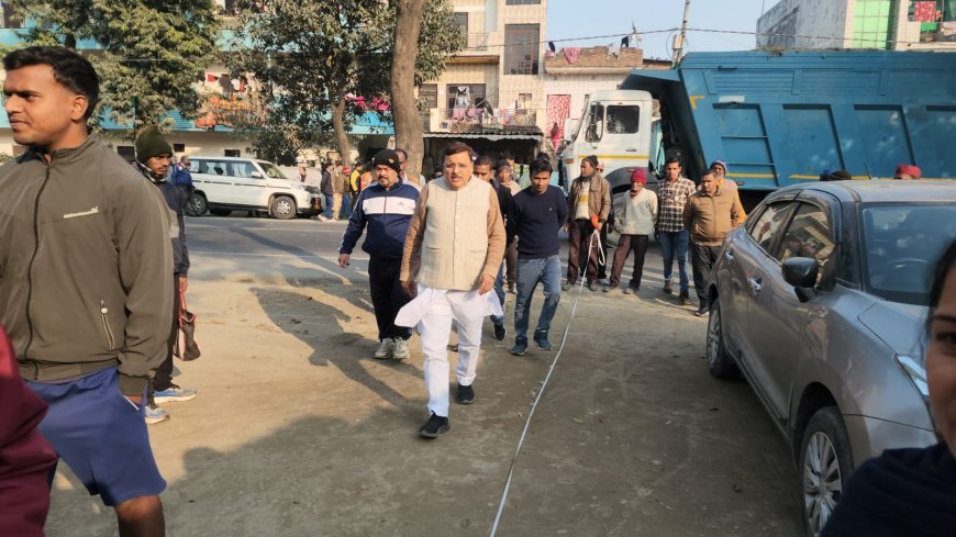 नगला अतिक्रमण प्रकरण में पूर्व विधायक राजेश शुक्ला के प्रयासों से मिली बड़ी राहत