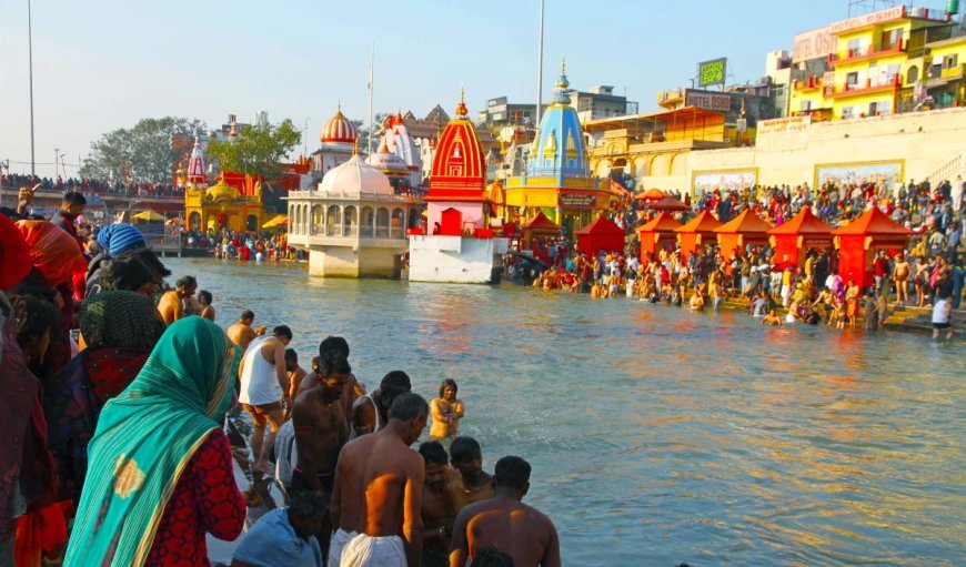 Mauni Amavasya Snan Muhurat 2026: मौनी अमावस्या पर शाही स्नान का शुभ मुहूर्त, इस समय डुबकी लगाने से मिलेगा अक्षय पुण्य