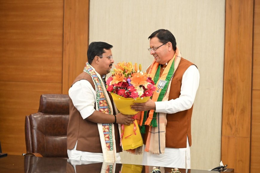 नवनिर्वाचित भाजपा अध्यक्ष से मुख्यमंत्री धामी ने शिष्टाचार भेंट कर उन्हें हार्दिक बधाई एवं शुभकामनाएँ दीं