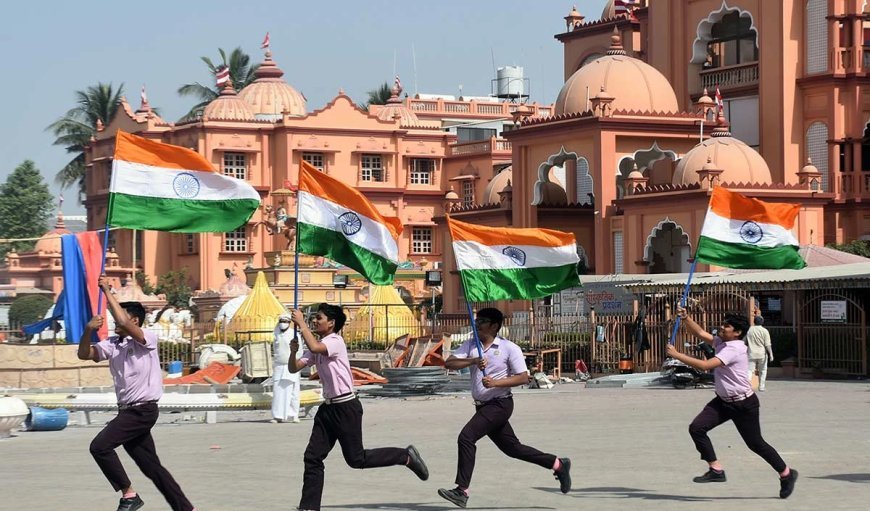 आखिर कबतक जटिल पूर्वाग्रहों से परेशान रहेगा भारत गणतंत्र?