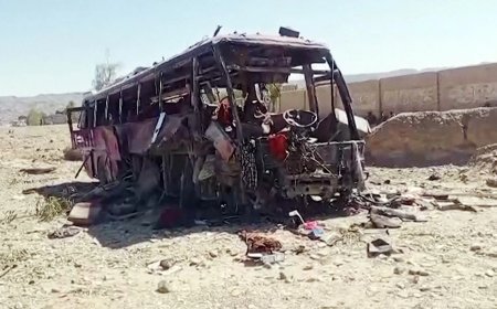 Baloch Militants Strike | बलूचिस्तान में भारी खून-खराबा! उग्रवादियों के सिलसिलेवार हमलों में 80 की मौत, 12 ठिकानों पर निशाना