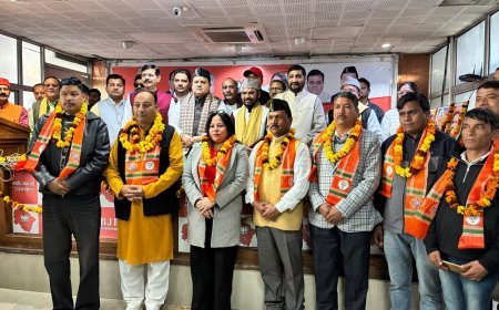 नगर पालिका अध्यक्ष एवं पूर्व जिपा.अध्यक्ष ब्लॉक प्रमुख समेत सैकड़ों जनप्रतिनिधियों ने ली भाजपा की सदस्यता