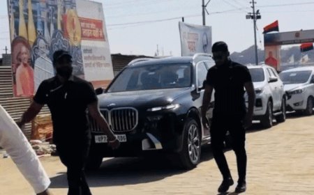 संगम में अजित पवार की अस्थियों का विसर्जन, देखिए तस्वीरें:भावुक दिखे बेटे जय पवार, प्राइवेट जेट से प्रयागराज पहुंचा परिवार