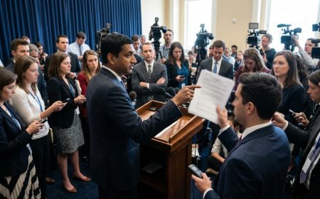 Epstein Files का सबसे बड़ा पर्दाफाश! Ro Khanna ने खोले 6 नए नाम, Justice Department पर लगाए गंभीर आरोप