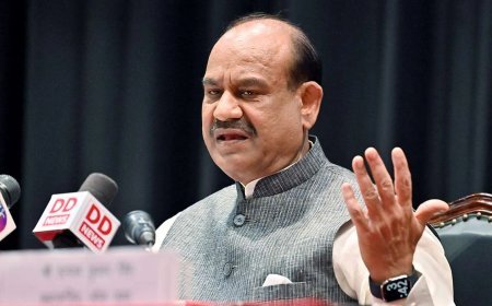 शुरु से ही विवादों में घिरे रहे हैं लोकसभा अध्यक्ष बिरला