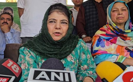Israel-US एक्शन के बीच Iran के समर्थन में Mehbooba Mufti, बोलीं- कोई मिसाइल मनोबल नहीं तोड़ सकती
