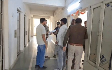 नारनौल में अवैध खनन का विरोध करना पड़ा भारी:सरपंच प्रतिनिधि व एक युवक पर हमला, घर में घुसकर तोड़फोड़ का आरोप