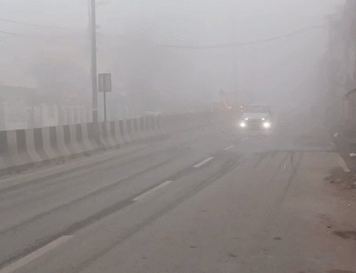 राजस्थान समेत 5 राज्यों में सुबह-शाम की सर्दी:MP के 11 जिलों में पारा 10°C से नीचे; चेन्नई में कोहरा, 3 फ्लाइट डायवर्ट