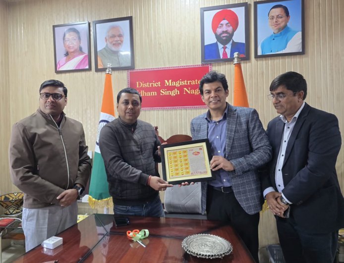 50 साल। एक राष्ट्र।  मैगी के अनगिनत “साथ होने के पल“।