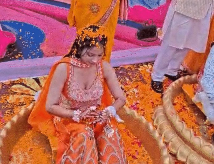 सोशल मीडिया से शादी तक: इशारों में पली मोहब्बत:आकाश–मुस्कान बने जीवनसाथी; हल्दी, संगीत में 100 से अधिक डेफ बच्चे और युवा समारोह में शामिल हुए