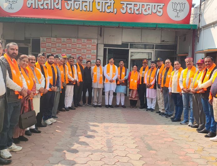 देशविरोधी राजनीति के खिलाफ, बड़ी संख्या में पूर्व सैनिक भाजपा में शामिल*