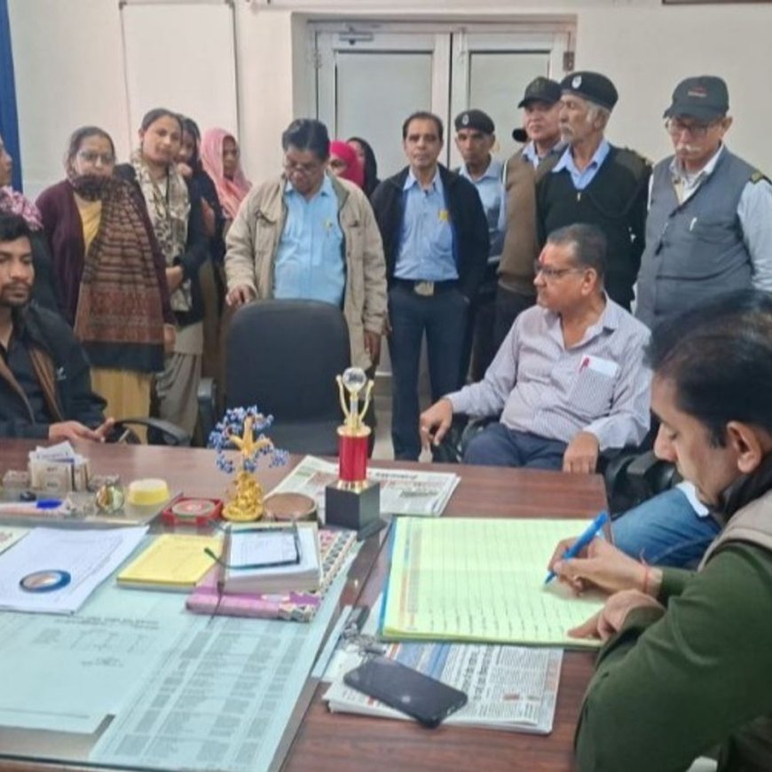 बांगड़ हॉस्पिटल में चोरियों रोकने हॉस्पिटल प्रशासक सख्त:हॉस्पिटल के कार्यवाहक अधीक्षक ने ली सुरक्षाकर्मियों की बैठक, दिए सख्त निर्देश