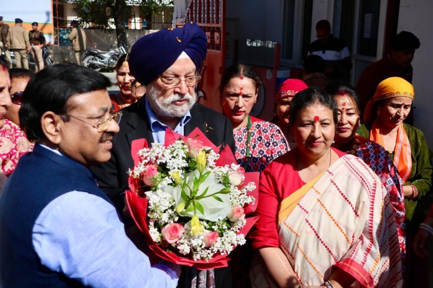 सशक्त नारी, विकसित भारत की कुंजी है : हरदीप पुरी*